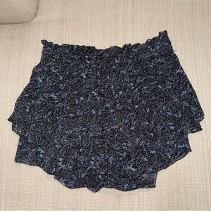 Zara Navy and White Patterned Skort